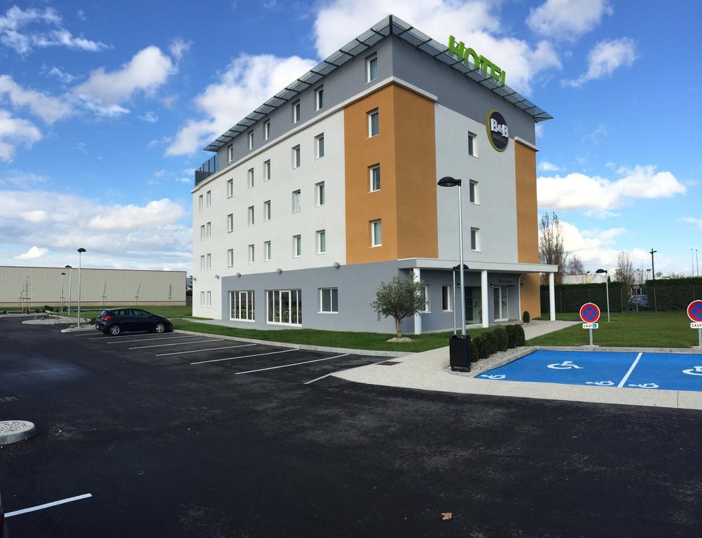 B&B HOTEL Lyon Eurexpo Chassieu Buitenkant foto